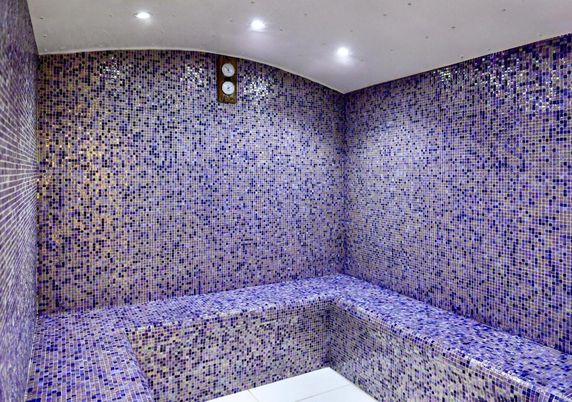 Swiss-Belhotel Seef Bahrain Manama Exterior photo